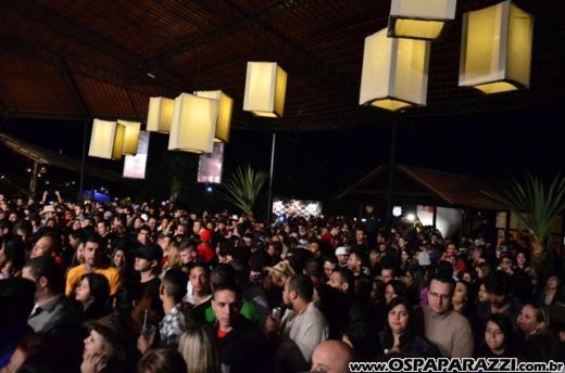 Michel Teló está de volta ao palco da Estância Nativa Sertaneja em Caçapava