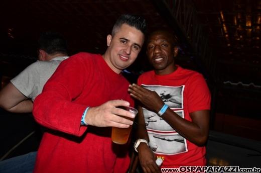 Michel Teló está de volta ao palco da Estância Nativa Sertaneja em Caçapava