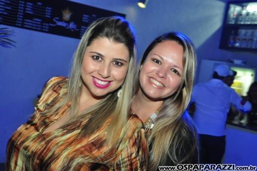 Anitta canta e dança para fãs do Vale do Paraíba - SP