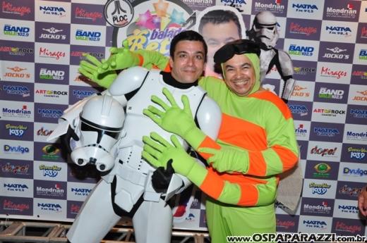 Dodô Minas comemora aniversário promovendo Mega Balada Retrô Fantasia