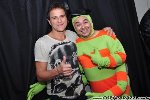 Dodô Minas comemora aniversário promovendo Mega Balada Retrô Fantasia