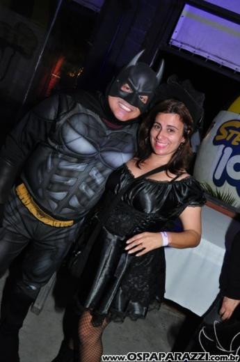 Dodô Minas comemora aniversário promovendo Mega Balada Retrô Fantasia