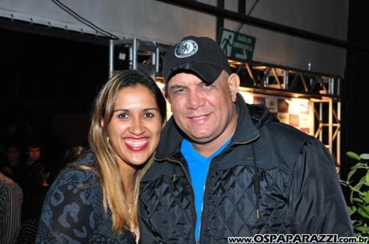 Dodô Minas comemora aniversário promovendo Mega Balada Retrô Fantasia