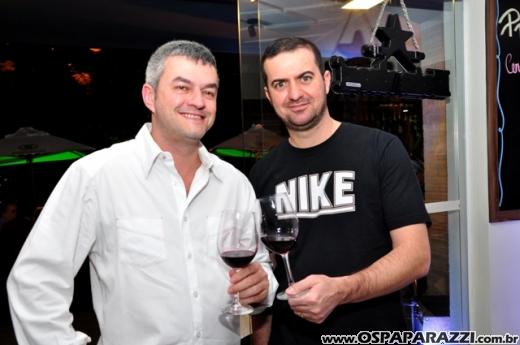Amicci dal Vino al Caffe inaugura na Avenida Anchieta
