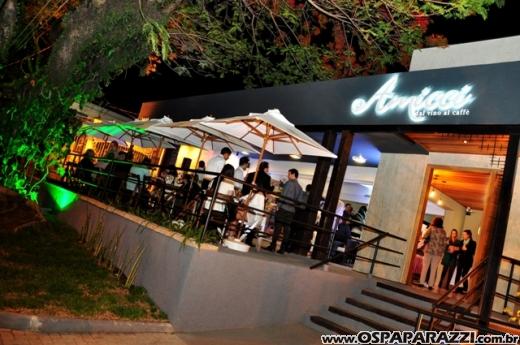 Amicci dal Vino al Caffe inaugura na Avenida Anchieta