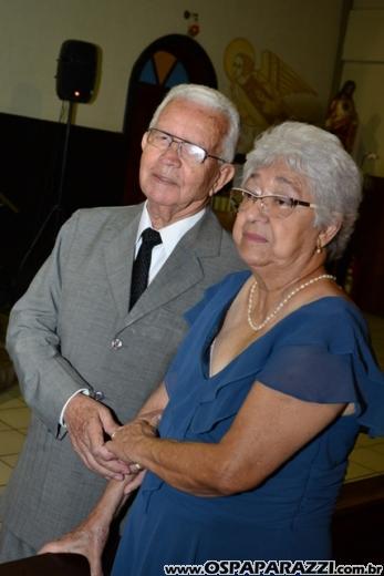 Taís Bento e Sérgio Angélico fazem casamento de novela em SJCampos