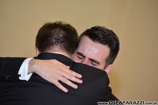Taís Bento e Sérgio Angélico fazem casamento de novela em SJCampos