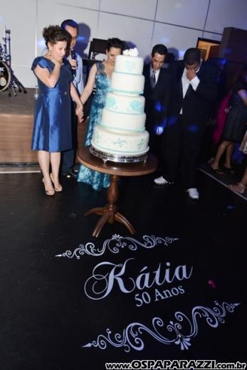 Katia Negrelli comemora 50 anos no Espaço Urbanova
