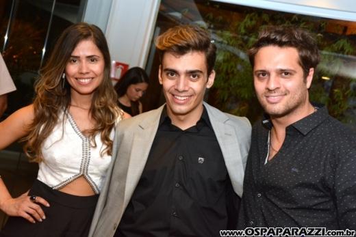 Carmem e Bruno Alvim comemoram 25 anos do Grupo Teaser
