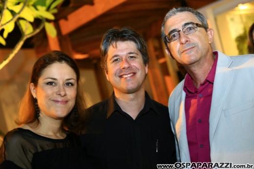Carmem e Bruno Alvim comemoram 25 anos do Grupo Teaser