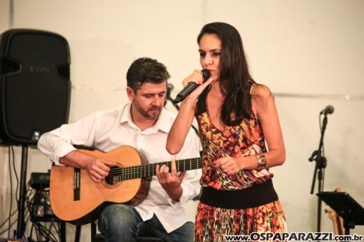 Carmem e Bruno Alvim comemoram 25 anos do Grupo Teaser