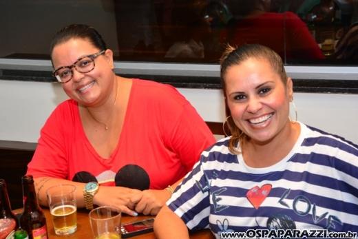 Ana Aragão e Miguel Chiarastello apresentam Migas Hamburgueria