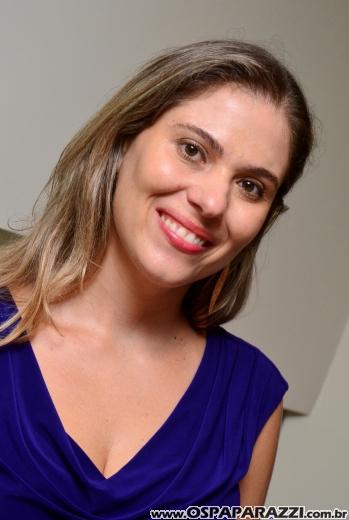 Silvia Máximo comemora seus 55 anos entre amigas