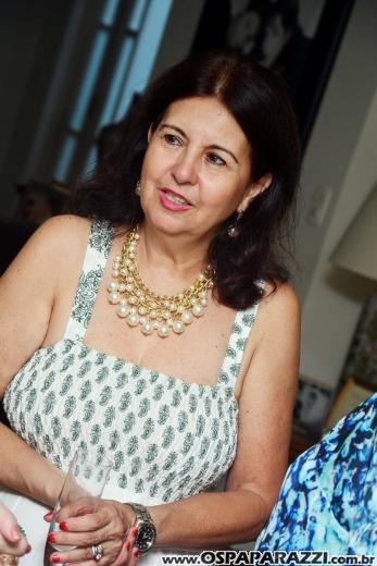 Silvia Máximo comemora seus 55 anos entre amigas