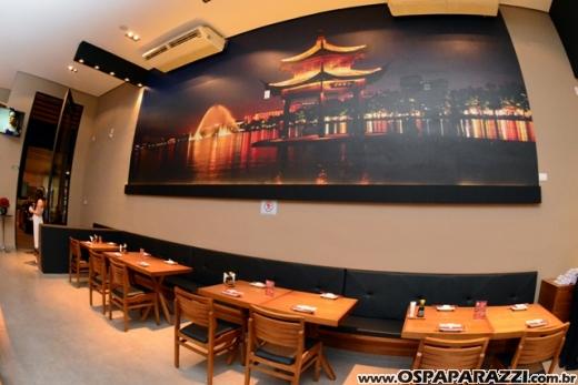Colunista participa da inauguração do Restaurante Asami Sushi