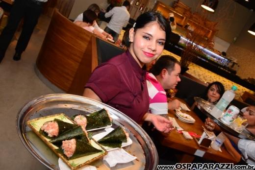 Colunista participa da inauguração do Restaurante Asami Sushi