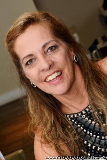 Nazira Madureira comemora aniversário no Restaurante 14 Bis