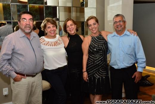 Nazira Madureira comemora aniversário no Restaurante 14 Bis