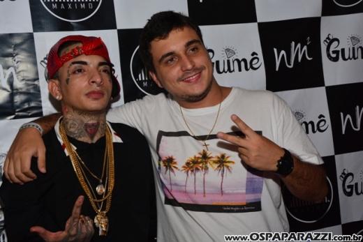 MC Guimê ostenta com seu funk na Festa Fantasia da Estância Nativa