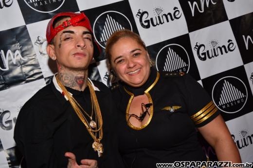 MC Guimê ostenta com seu funk na Festa Fantasia da Estância Nativa