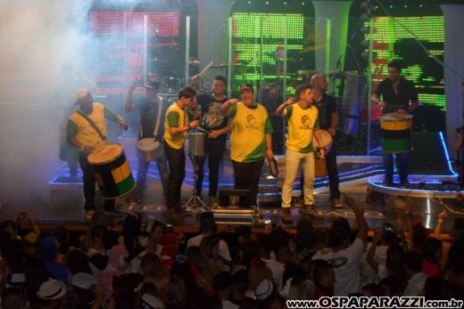 MC Guimê ostenta com seu funk na Festa Fantasia da Estância Nativa