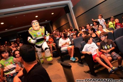 Estória de Brinquedo! Incrível mundo de Toy Story no Teatro Univap
