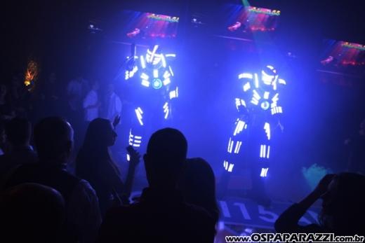 O lado mais descolado de Londres é a Festa de 15 anos de Gabriela Moura