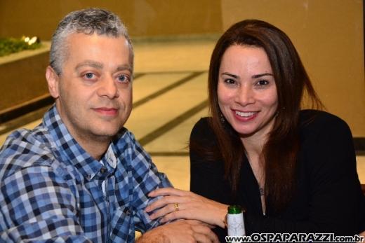 Filippo Ferraz e Artur Diniz inauguram St Joe Burger no Aquárius