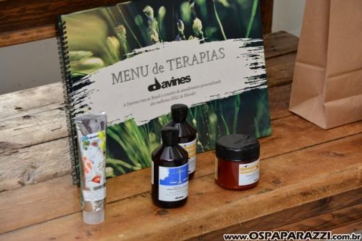 Studio Terezinha Quintanilha apresenta o menu de terapias - Davines