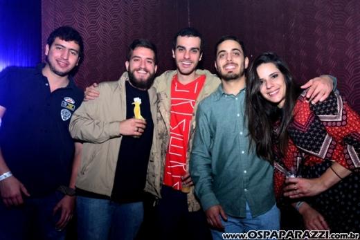 Fernando e Fabiano cantam Cara de Pau no Guten Club