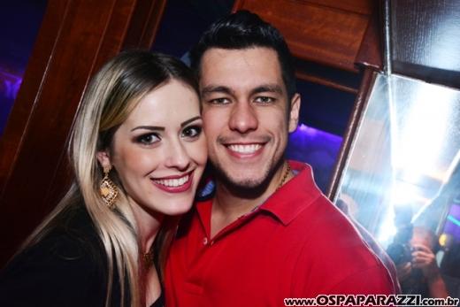 Fernando e Fabiano cantam Cara de Pau no Guten Club