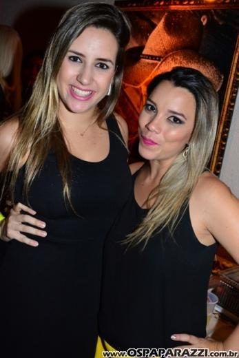 Coluna Social de OsPaparazzi acompanha aniversário de Fauez Rachid
