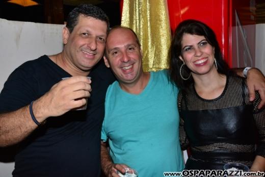 Coluna Social de OsPaparazzi acompanha aniversário de Fauez Rachid