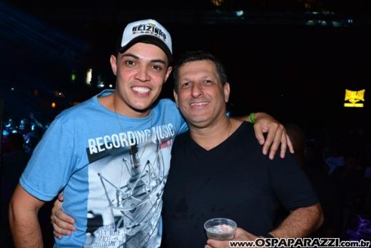 Coluna Social de OsPaparazzi acompanha aniversário de Fauez Rachid