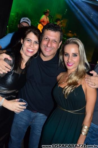 Coluna Social de OsPaparazzi acompanha aniversário de Fauez Rachid