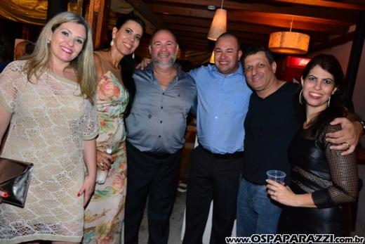 Coluna Social de OsPaparazzi acompanha aniversário de Fauez Rachid