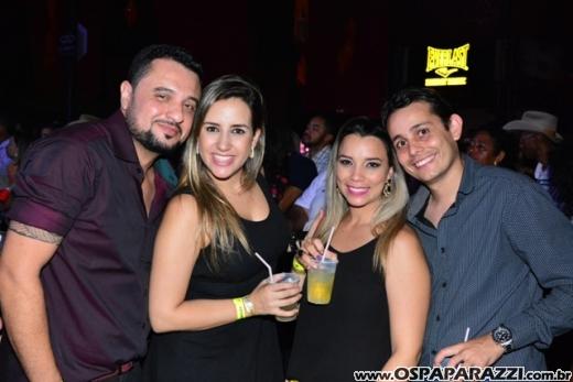 Coluna Social de OsPaparazzi acompanha aniversário de Fauez Rachid