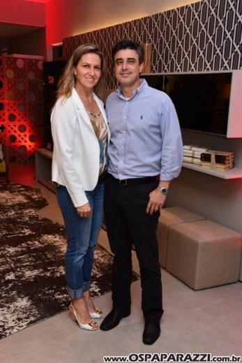 Florense reinaugura com apresentação do novo showroom