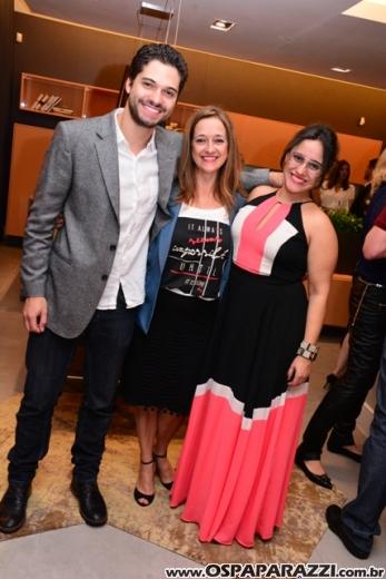 Florense reinaugura com apresentação do novo showroom