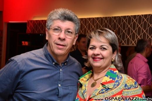Florense reinaugura com apresentação do novo showroom