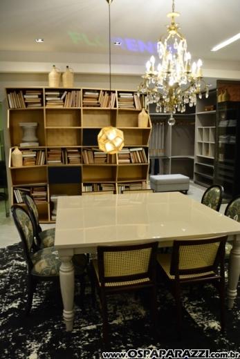Florense reinaugura com apresentação do novo showroom