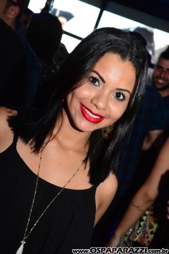 A invasão Pirada no Pub Dunluce ataca Leandro Benavides em festa