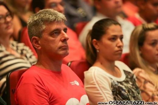 Rodrigo Pimentel te ensina a Construir uma Tropa de Elite no Teatro Colinas