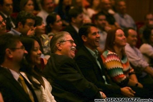 Rodrigo Pimentel te ensina a Construir uma Tropa de Elite no Teatro Colinas