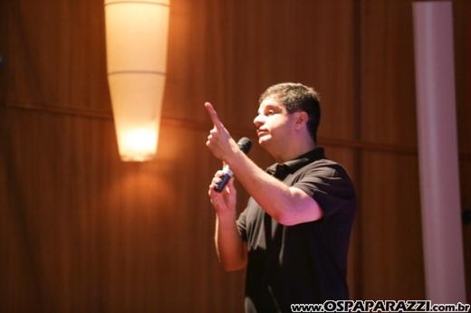Rodrigo Pimentel te ensina a Construir uma Tropa de Elite no Teatro Colinas