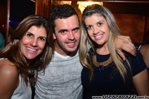 Talis e Welinton sempre voltam ao palco do espaço reservado do Guten Club