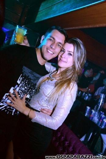 Talis e Welinton sempre voltam ao palco do espaço reservado do Guten Club