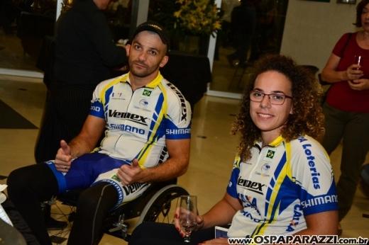 ProShock e Vemex entregam HandBike Bólido para os os campeões brasileiros