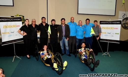 ProShock e Vemex entregam HandBike Bólido para os os campeões brasileiros