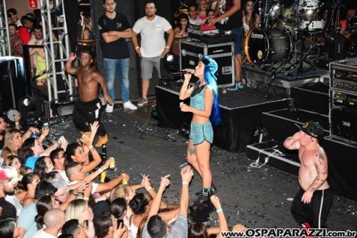 Natal da Estância Nativa Sertaneja é com Tati Zaqui